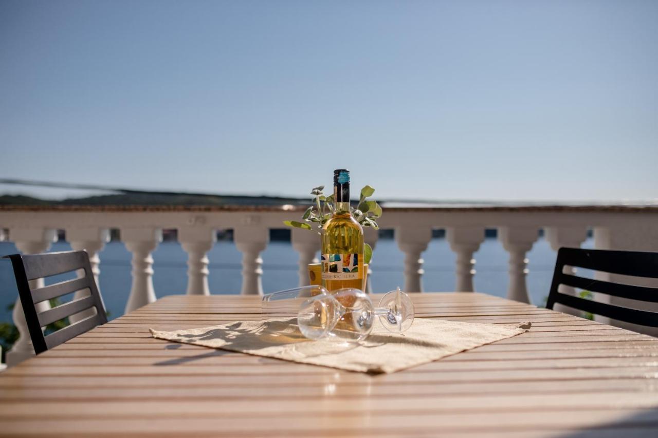 Apartments And Rooms By The Sea Supetarska Draga - Gornja, Rab - 11579 Εξωτερικό φωτογραφία