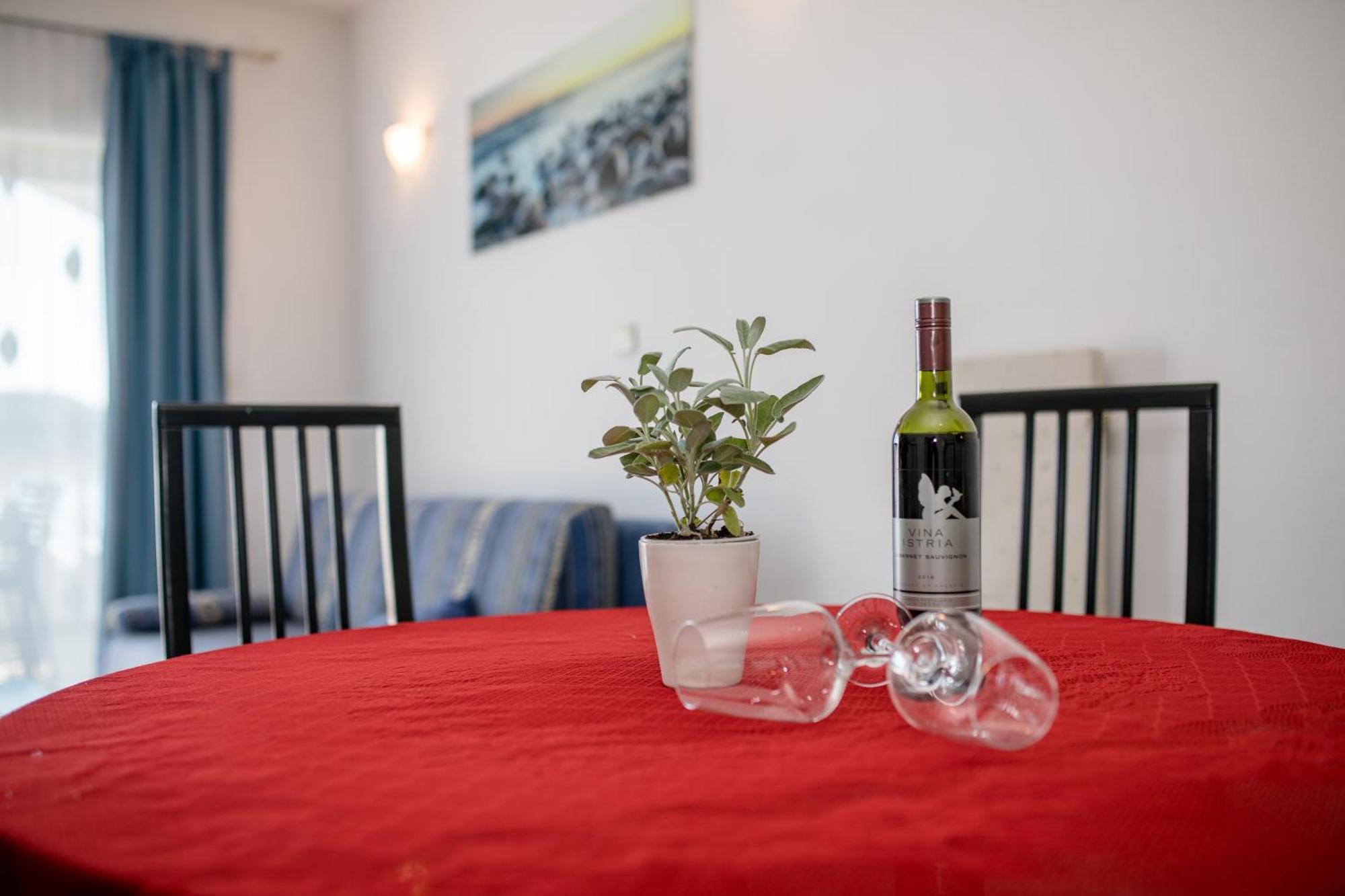 Apartments And Rooms By The Sea Supetarska Draga - Gornja, Rab - 11579 Δωμάτιο φωτογραφία